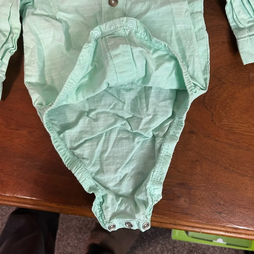 Cat & Jack Mint Green Baby Bodysuit, Size 6-9 M